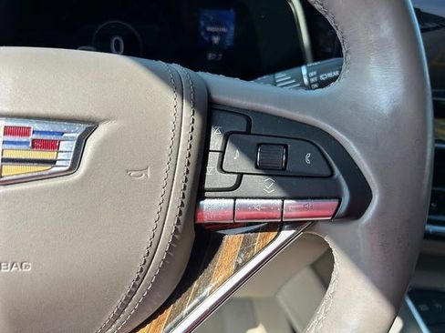 Used 2023 Cadillac Escalade Sport Platinum w/ LPO, ONYX Package image 18