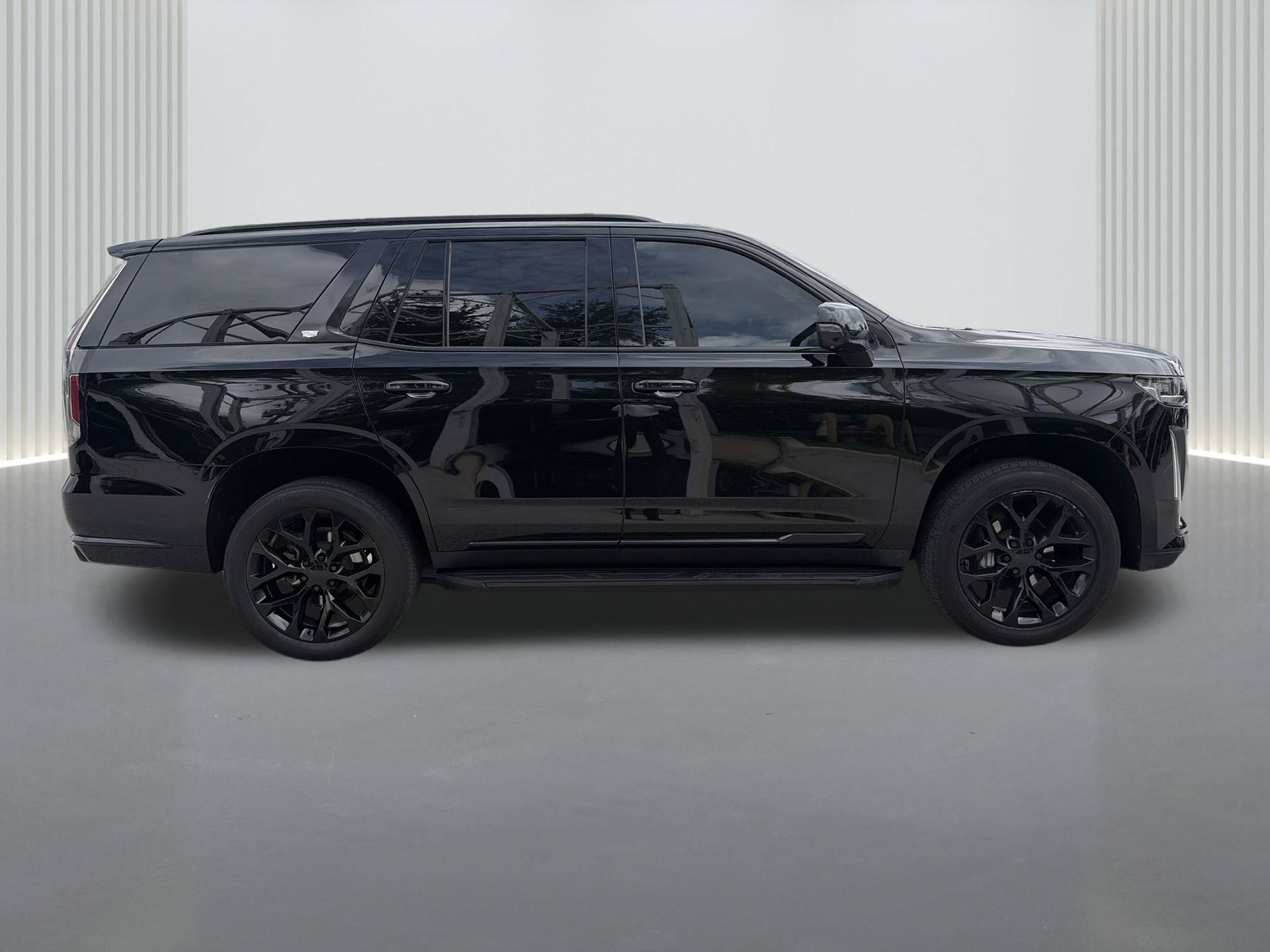 Certified 2023 Cadillac Escalade Premium Luxury RWD image 7