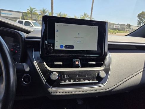 Used 2024 Toyota Corolla SE w/ SE Premium Package FWD image 20