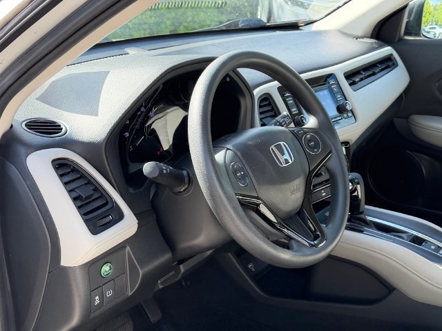 Used 2019 Honda HR-V LX image 13