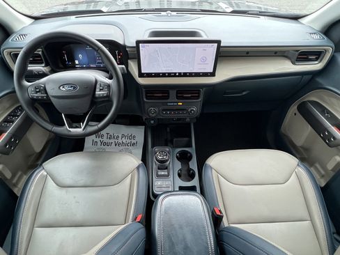 Used 2025 Ford Maverick Lariat w/ 4K Tow Package image 20