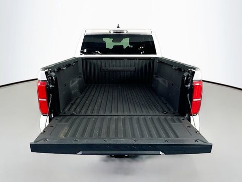 Used 2024 Toyota Tacoma TRD Off-Road image 28