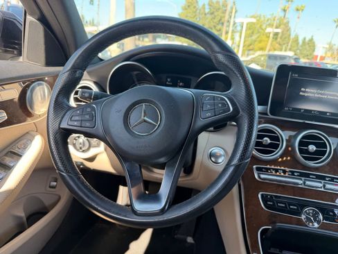 Used 2015 Mercedes-Benz C 300 4MATIC Sedan image 16