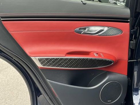 Used 2022 Genesis GV70 3.5T Sport w/ Sport Prestige Package AWD/4WD image 22