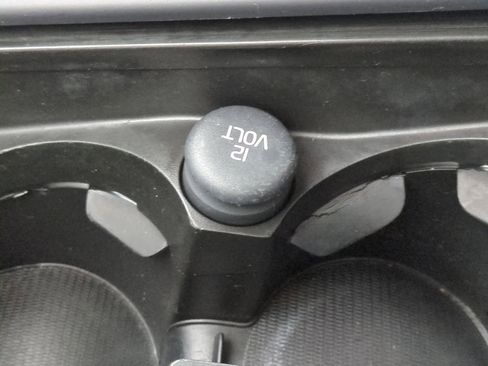 Used 2017 Volvo S60 T5 Dynamic image 31