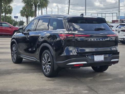 Certified 2027 INFINITI QX60 Luxe w/ Cargo Package FWD image 4