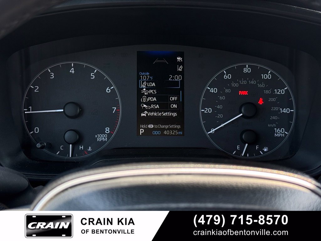 Used 2025 Toyota Corolla SE FWD image 13