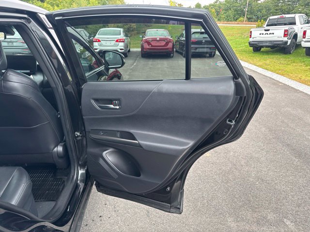 Used 2024 Toyota Venza Nightshade AWD/4WD image 12