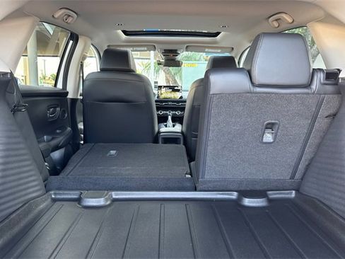 Certified 2023 Honda HR-V EX-L image 18