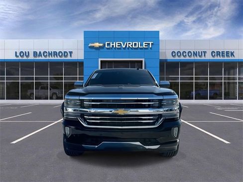 Used 2016 Chevrolet Silverado 1500 High Country w/ High Country Premium Package image 3
