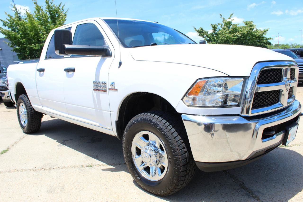 Used 2014 RAM 2500 Tradesman w/ Chrome Appearance Group AWD/4WD image 9