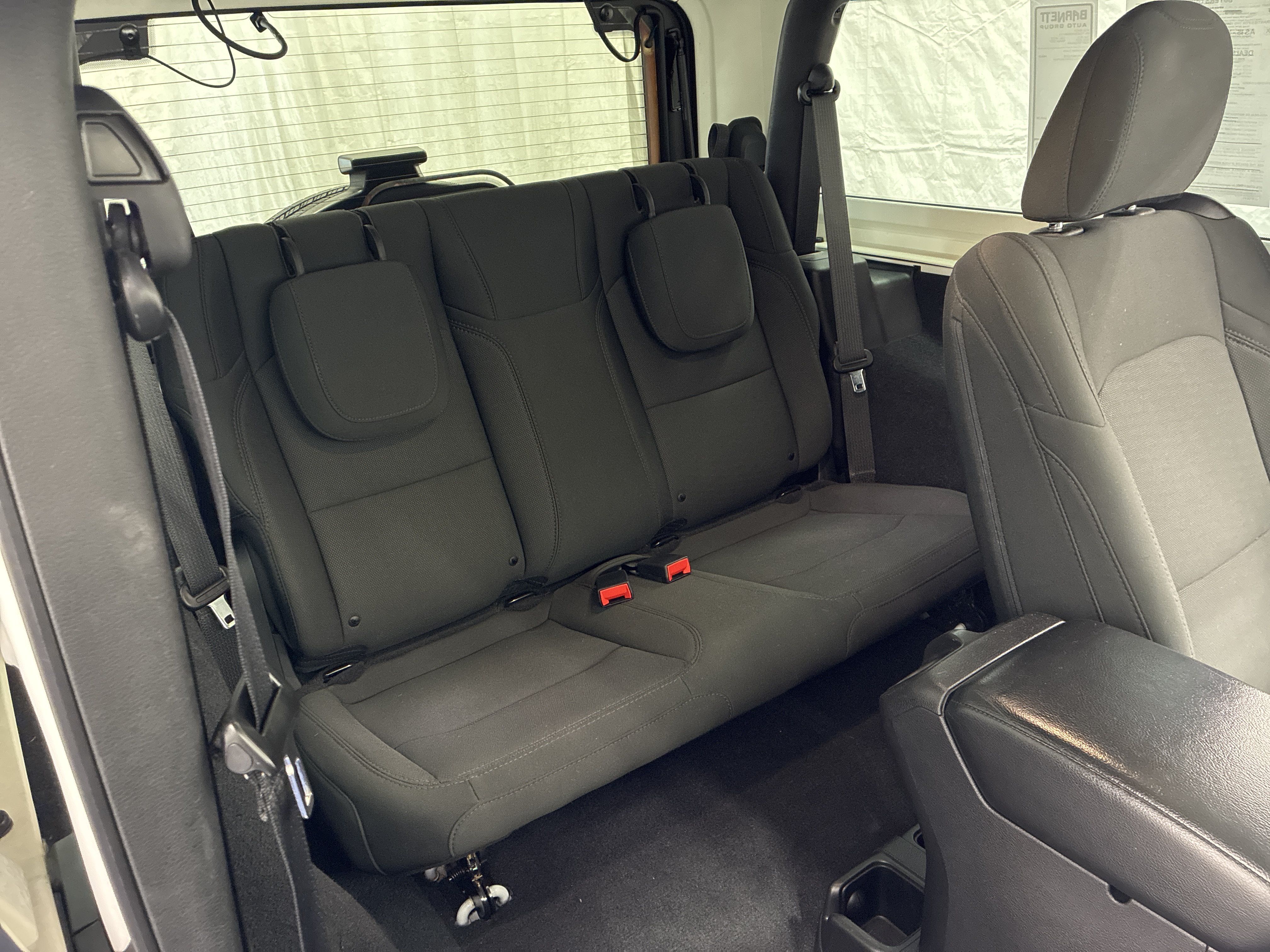 Used 2019 Jeep Wrangler Sport AWD/4WD image 10