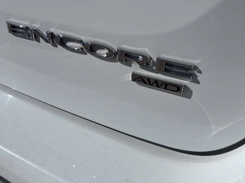 Used 2019 Buick Encore Sport Touring AWD/4WD image 19