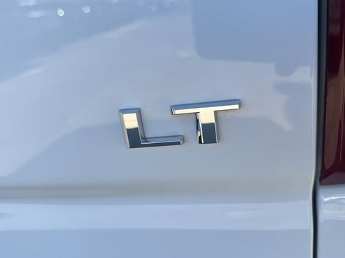 Used 2023 Chevrolet Silverado 1500 LT image 50