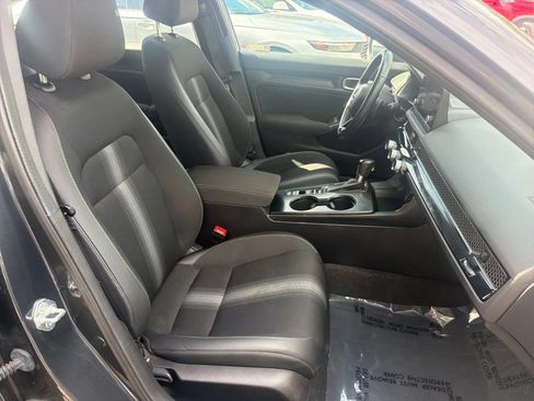 Used 2024 Honda Civic Sport image 19