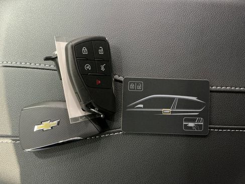 New 2026 Chevrolet Traverse LT w/ Driver Confidence Package image 31