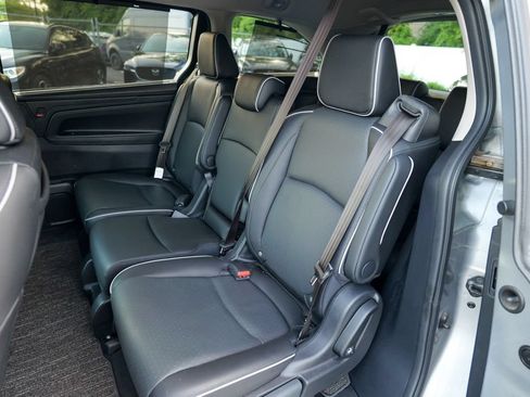Used 2025 Honda Odyssey Elite image 26
