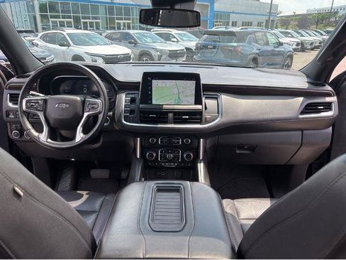 Used 2023 Chevrolet Tahoe Z71 w/ Luxury Package AWD/4WD image 9