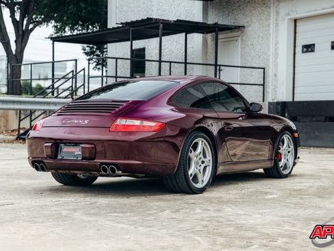 Used 2005 Porsche 911 Carrera S RWD image 7