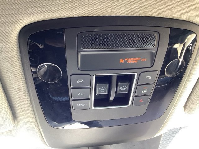 Used 2022 Kia Carnival SX Prestige FWD image 33