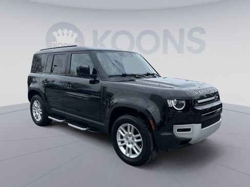 Used 2023 Land Rover Defender 110 S image 10