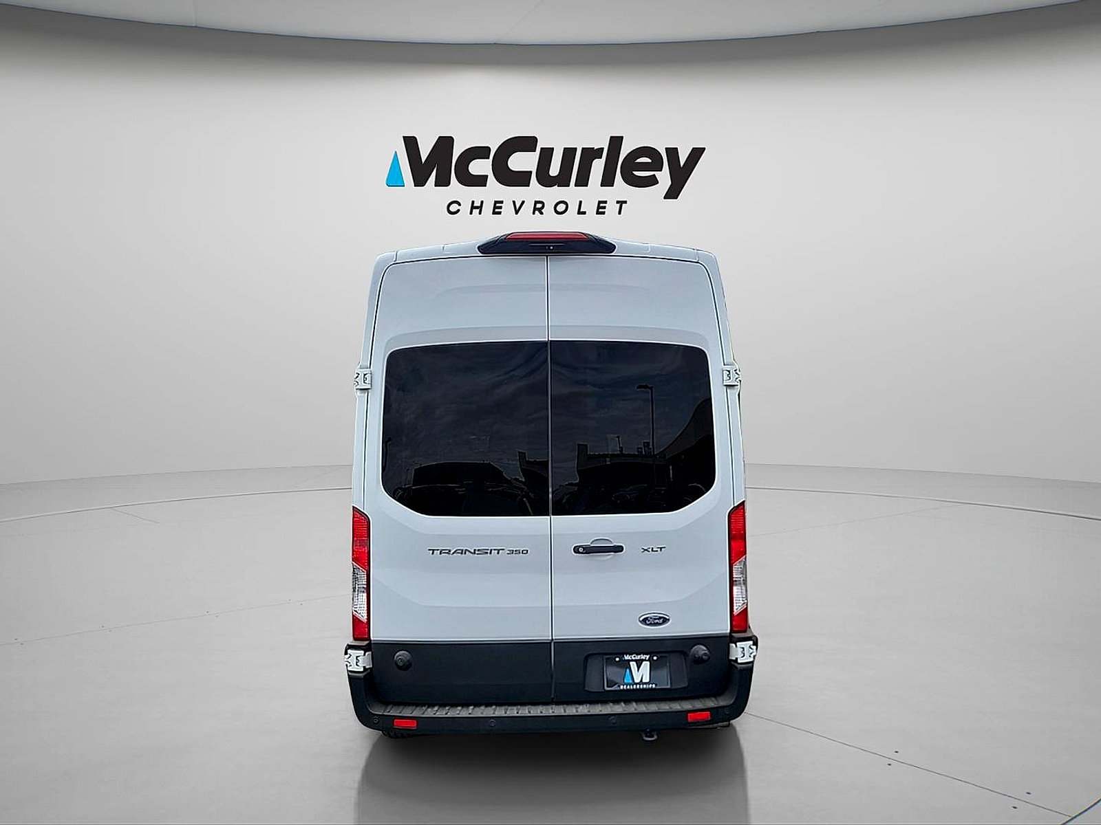 Used 2024 Ford Transit 350 XLT RWD image 6