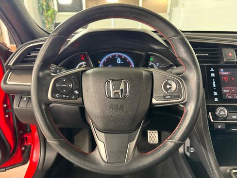 Used 2018 Honda Civic Si image 17