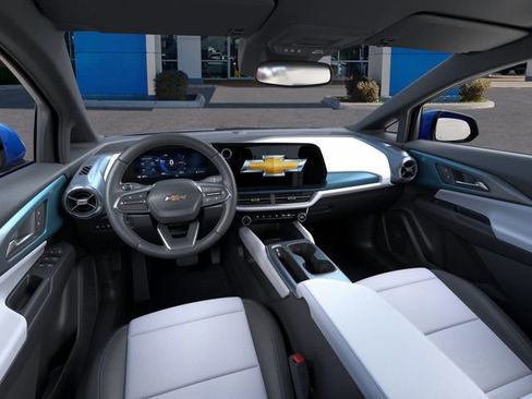 New 2026 Chevrolet Equinox EV LT image 15