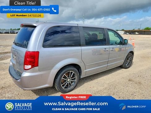Used 2014 Dodge Grand Caravan SXT FWD image 4
