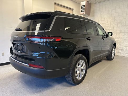 Used 2023 Jeep Grand Cherokee L Limited AWD/4WD image 48