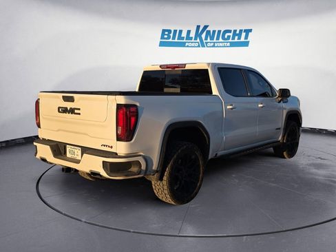 Used 2024 GMC Sierra 1500 AT4 w/ Technology Package image 5
