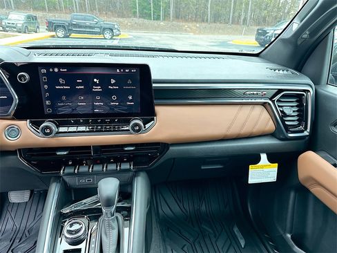 New 2026 GMC Canyon AT4 image 20