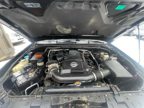 Used 2012 Nissan Frontier SV w/ SV Premium Utility Pkg image 21