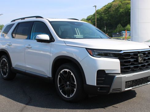 New 2026 Honda Pilot image 4