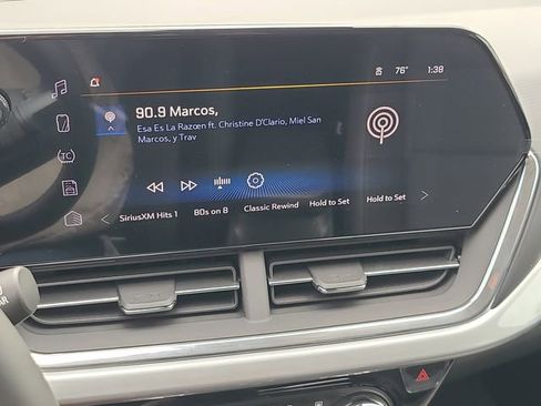 New 2026 Chevrolet Trax LT w/ Driver Confidence Package image 31