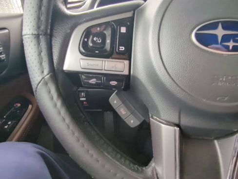 Used 2017 Subaru Outback 2.5i Touring w/ Popular Package #5A image 15