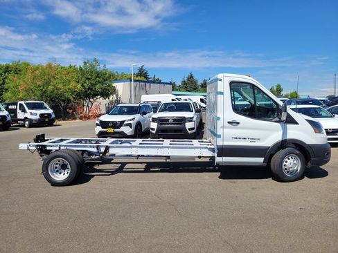 New 2026 Ford Transit 350 Low Roof DRW AWD image 4