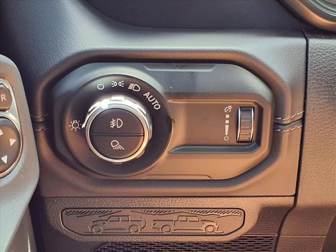 New 2024 Jeep Wrangler Sahara w/ Technology Group image 17