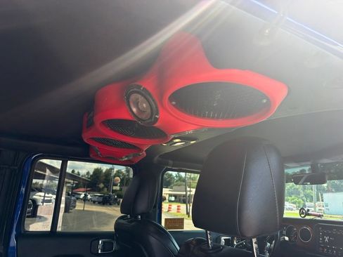 Used 2020 Jeep Wrangler Unlimited Rubicon AWD/4WD image 22