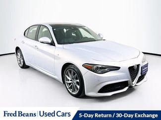 Used 2023 Alfa Romeo Giulia Ti AWD/4WD video 1