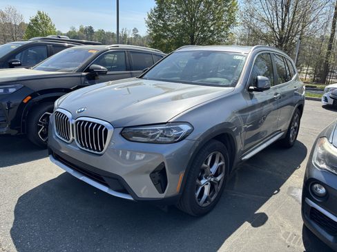 Used 2024 BMW X3 sDrive30i w/ Premium Package image 6