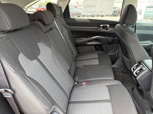 New 2026 Kia Sorento LX FWD image 23