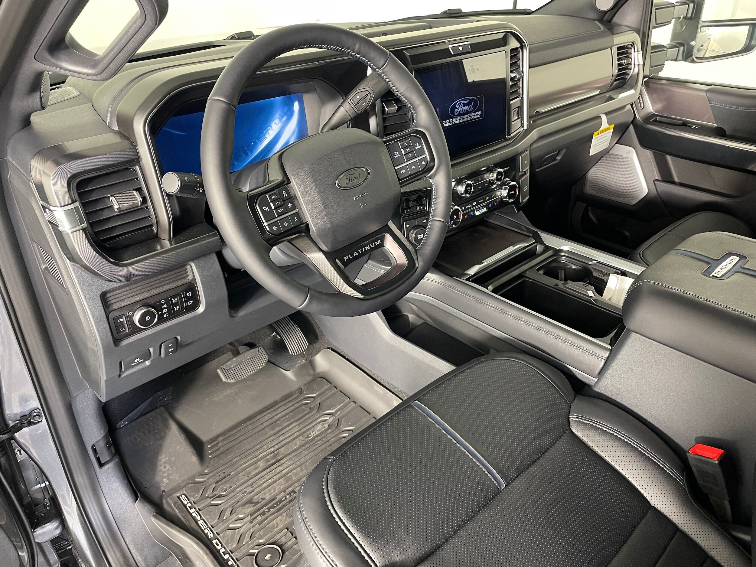 New 2026 Ford F350 Platinum AWD/4WD image 3