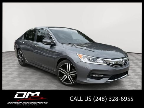 Used 2016 Honda Accord Sport image 1