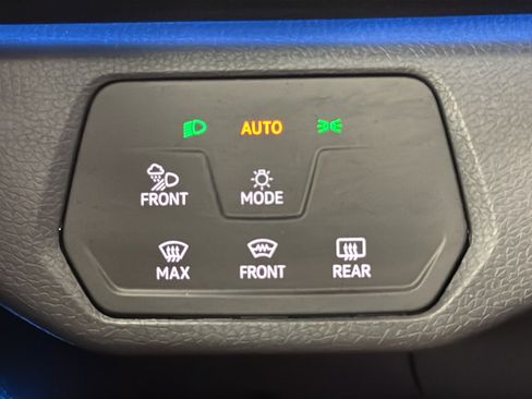 Used 2023 Volkswagen ID.4 Pro S AWD/4WD image 30