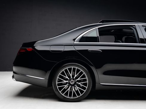 Used 2023 Mercedes-Benz S 580 4MATIC Sedan image 37