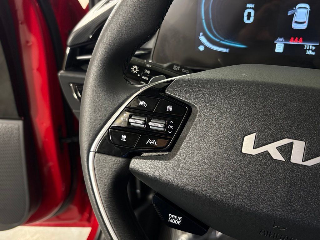 New 2026 Kia Niro EX FWD image 20