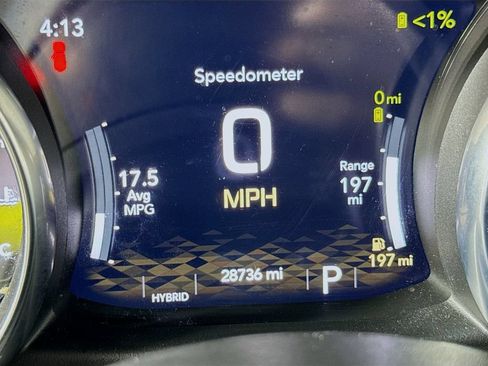 Used 2023 Jeep Wrangler Unlimited w/ Sun & Screen Package AWD/4WD image 18