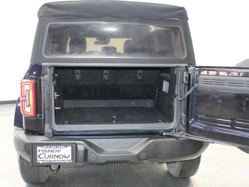Used 2021 Ford Bronco Outer Banks image 9