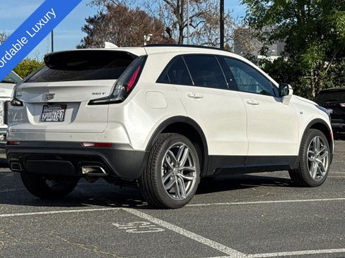 Used 2023 Cadillac XT4 Sport FWD image 4